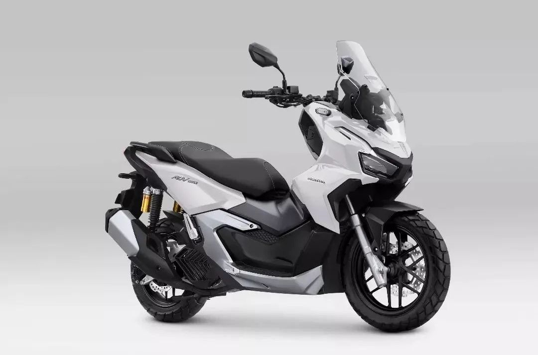 Mengungkap Keunggulan Motor Honda ADV 160 bagi Pecinta Motor